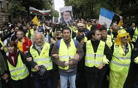 Des actions sont notamment prévues à blois et vendôme. Gilets Jaunes Nouveau Samedi De Manifestations Au Sixieme Mois De Mobilisation