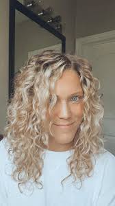 OK FAMILY here we go🎉🎉🎉🎉🎉 Donna has a new collection just for yall and  it is officially available now!!!! www.DonnasRecipe.com Introducing  “Whipped Vanilla Cream” Baby Donna got Curl Defining Mousse, Curl Enhancing