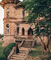 View kellie smith's genealogy family tree on geni, with over 200 million profiles of ancestors and living relatives. Motac On Twitter Kellie S Castle Is A Castle Located In Batu Gajah Kinta District Perak Malaysia The Unfinished Ruined Mansion Was Built By A Scottish Planter Named William Kellie Smith Credit Post