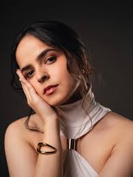 catching up..🤍💫🧚🏼‍♀️ Captured by: @sarthaknaikphotography Creative  Direction & Styling: @sahaj.sindhwani Assisted by: @_srishti._.ekka_ HMU