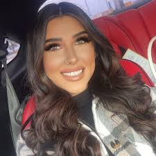 Mak🩷 (@makalia_june)