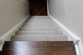 Though it's not as soft or plush as other types of carpet, berber. Lincoln Park Re Model Klassisch Treppen Chicago Von Noble Design Group