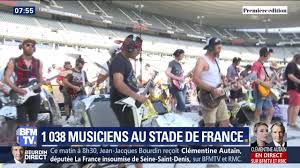 Concert du 7 juin 2019 concert of june 7, 2019 merci à la big hit de me permettre de diffuser la vidéo. Le Rockin 1 000 Au Stade De France