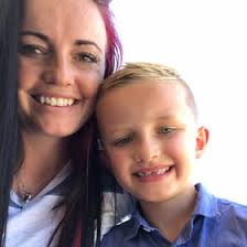 Kayley King (kayleyk)