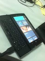 Sony Ericsson Windows Phone 7 prototype ...