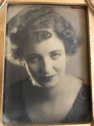 The Hatbox Baby :: The Human Exception