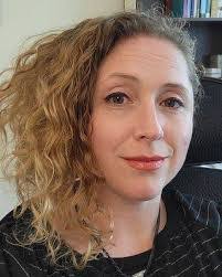 Elissa Elliott's Instagram, Twitter & Facebook