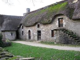 Longere Morbihannaise Typique A Poul Fetan Brittany Maison De Bretagne Maison Bretagne Bretagne