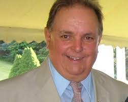 Dan Dillon's Instagram, Twitter & Facebook