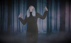 صورة عالية الدقة خالية من الغابات والإناث والظلام ظاهرة في الغلاف الجوي الأزرق الظلام ligh photo concert