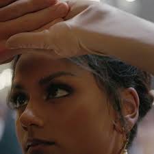 I can't get over how beautiful Simone Ashley is : r/BridgertonNetflix