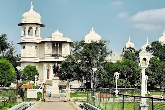Gulab Bagh & Zoo