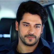 228 Otmetok Nravitsya 8 Kommentariev Anna Cw Swet Cw V Instagram Kemal Burakozcivit Karasevda Ke Hombres Hermosos Hombres Guapos Hombres