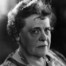TOP 25 QUOTES BY MARIE DRESSLER