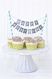 Cake baking and decorating supplies checklist. 28 Creative And Easy Ways To Decorate A Cake