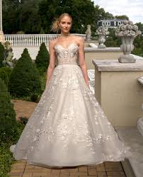 Henna flower paisley pattern tattoo stencil. Eve Of Milady Couture 4347 Amanda Lina S Woodbridge Ontario Say Yes To The Dress Canada Randy Fenoli Wedding Dresses Prom Dresses Evening Wear