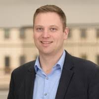 Michael Pflug's Instagram, Twitter & Facebook