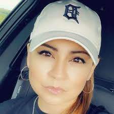 Tricia Cantu's Instagram, Twitter & Facebook