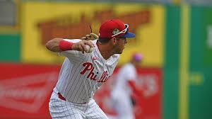Ex-Seattle Mariners UT Dylan Moore triggers opt-out - Seattle Sports