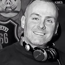 Dj Danny Fresh (@realdannyfresh)