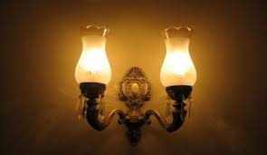 From middle english sconce, skonce, sconse, from old french esconce (lantern), from latin absconsus (hidden), perfect passive participle of abscondō (hide). Are Wall Sconces Outdated Here S Why They Re Still Worth Your Money