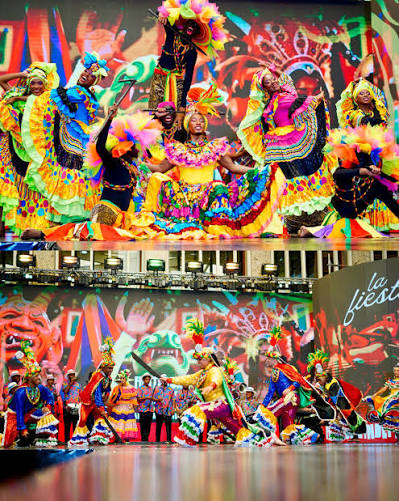 ❤️💛💚 ¡El corazón de Cartagena ya late a ritmo de fiesta! El Centro de  Convenciones se vistió de orgullo y tradición para darle la bienvenida  oficial a las Fiestas de Independencia 2026.
