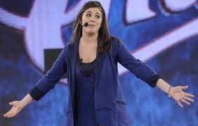 2014 marked a turning point in her career, since after having published some funny songs online, she became one of the most popular characters on the web. Diana Del Bufalo Eta Altezza Fidanzato