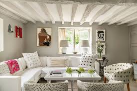 Fortunately, there aren't that many rules to follow when figuring out your living room layout, so hopefully all of the pieces will fall into place without too much work. Small Living Room Ideas House Garden