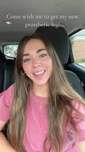 Faye Waldrop's Instagram, Twitter & Facebook