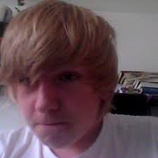 Robin Schindler (@Robin44182)