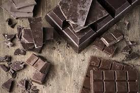 While your favorite chocolate or a tub of ice cream may be associated with childhood memories of happiness and carefree living, deeper physical responses may be at work, triggering various moods. 7 Foods To Boost Your Mood Hello