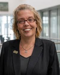 Julie Landry's Instagram, Twitter & Facebook