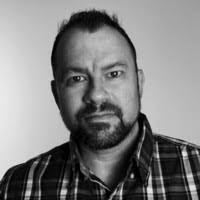 Eric Bee's Instagram, Twitter & Facebook