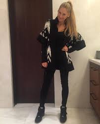 The annakournikova community on reddit. Anna Kournikova Fans On Twitter Pic From Anna S Instagram Have A Great Weekend Everyone Winter In Miami Zima Https T Co Dcsh9evj3e