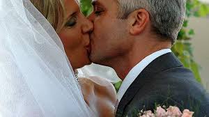 Svatby jen na radnici? Ministerstvo je proti