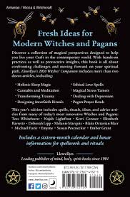 Bref j'ai trouvé ça intéressant proposez vos idées de défi ou des idées pour ma série !! Llewellyn S 2020 Witches Companion A Guide To Contemporary Living Llewellyn S Witches Companion Lipp Deborah Mankey Jason Kambos James Whitehurst Tess Blair Blake Octavian Bogan Chas Furie Michael Emyme Cobb Dallas Jennifer Mooney