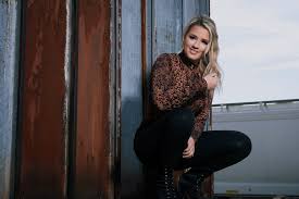 Gabby barrett is a singer/songwriter from pittsburgh, pennsylvania. Gabby Barrett Announces Debut Album Goldmine Rolling Stone