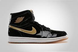 Air Jordan 1 Retro High Og Black Gold Air Jordans Retro Sneakers Men Fashion Air Jordans