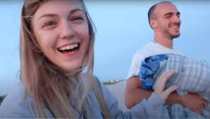 Holli Gagliardi (@Hollig18)