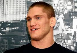 Todd Duffee: seniman bela dhiri campuran Amérika