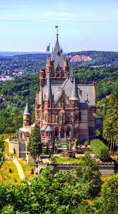 Die geschichte von schloss drachenburg. My Dream Schloss Drachenburg Auf Dem Drachenfels In Konigswinter Castles