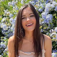 Julia (Broglie) Belt (@juls.belt) • Instagram photos and videos