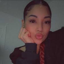 But do you and yo bestfriend got matching tattoos? Oh ok that's what I  thought.