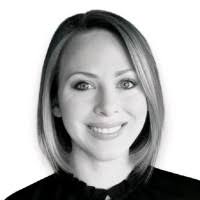 Jackie Beach's Instagram, Twitter & Facebook