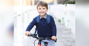 Kate middleton and prince louis reportedly attend weekly music lessons. I3ypwucn4nejxm