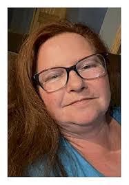 Brenda Karnes's Instagram, Twitter & Facebook