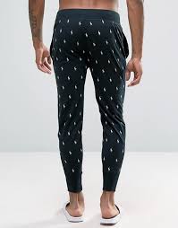 Shop men's polo ralph lauren sweaters and find everything from long sleeve polo shirts and pullovers to sweaters and cardigans. Polo Ralph Lauren Logo Print Joggers Asos