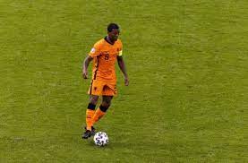 Georginio wijnaldum (niederlande) versucht es per kopf aus kürzester distanz aber das leder geht rechts hoch und weit vorbei. Niederlande Bei Der Em 2021 Georginio Wijnaldum Der Meister Des Vorletzten Passes Fussball Stuttgarter Zeitung