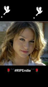 Sandra sans couverture (@centdrap)