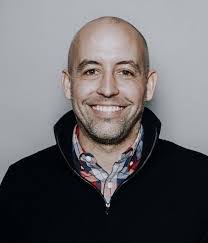 Ronald Manahan's Instagram, Twitter & Facebook